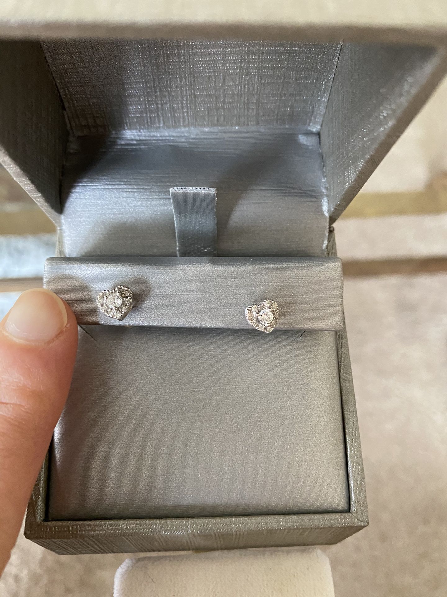 Heart ❤️ shaped diamond earrings