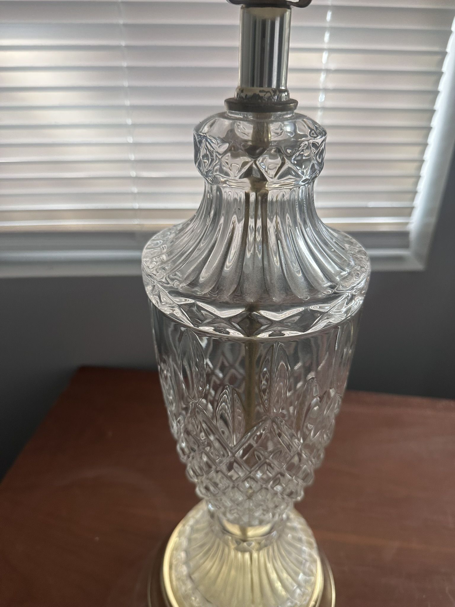 Beautiful Crystal With Gold Tone Lamp