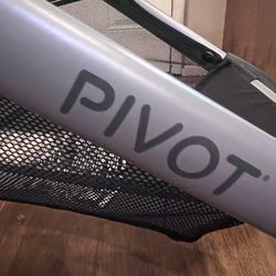 Evenflo Pivot Stroller, Car And Bassinet Seat