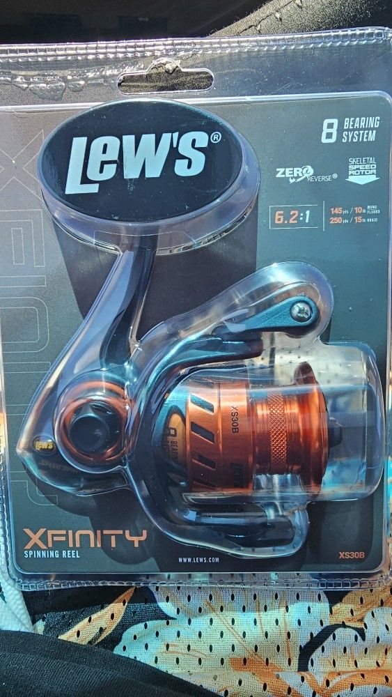 $35 LEWS XFINITY XS30B SPINNING REEL