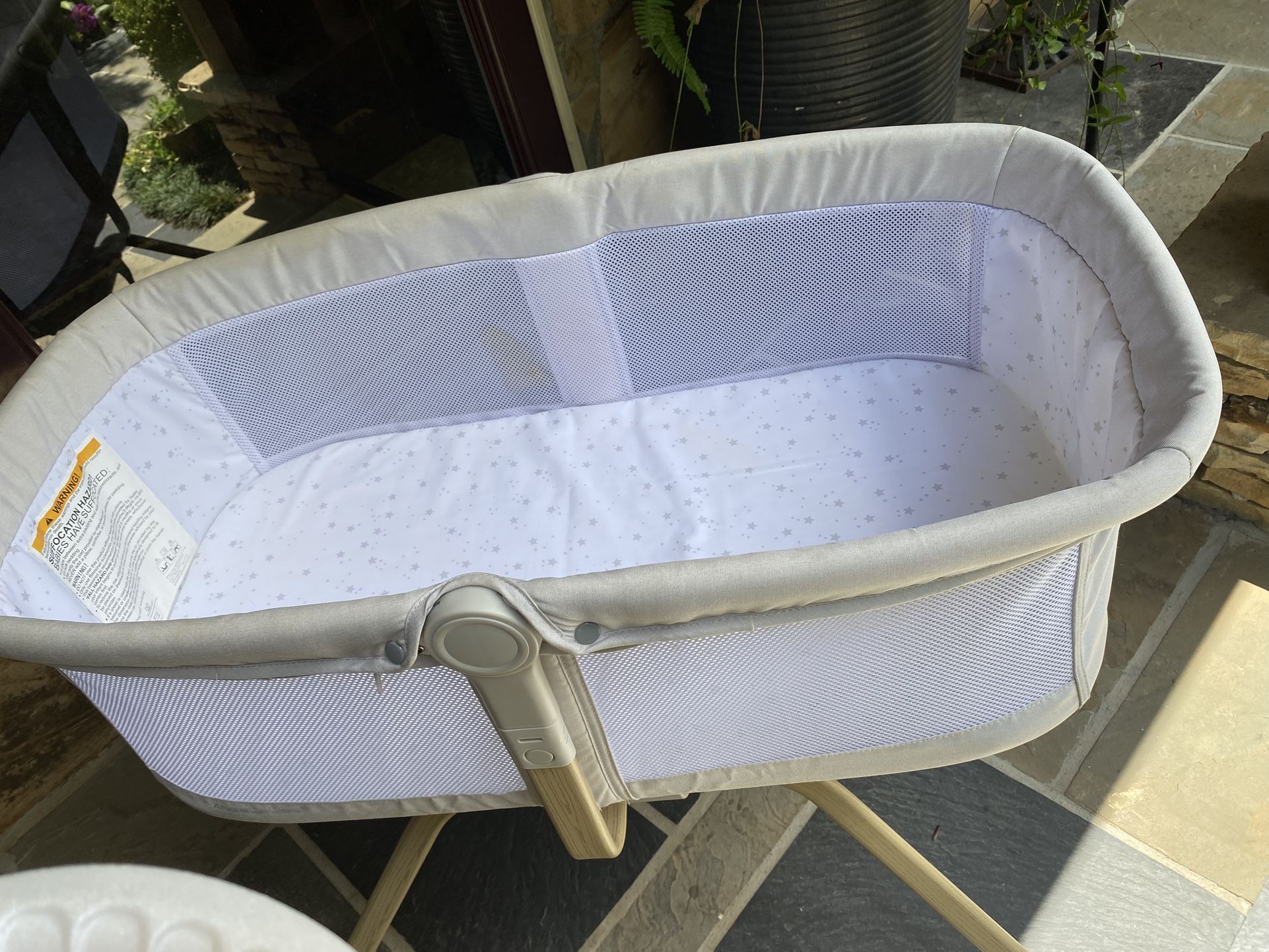 baby bassinet 
