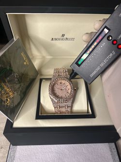 Rose gold AP (Audemars Piguet) moissanite watch