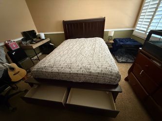 Dissembled Queen Solid Wood Bed Frame