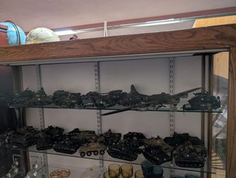 Vintage World War II Military Model Tank Aircraft Vehicle Diorama Lot Set 42PC