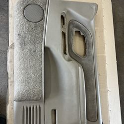 1995-1998 Chevy Silverado C1500 Passenger  Side Door Panel 