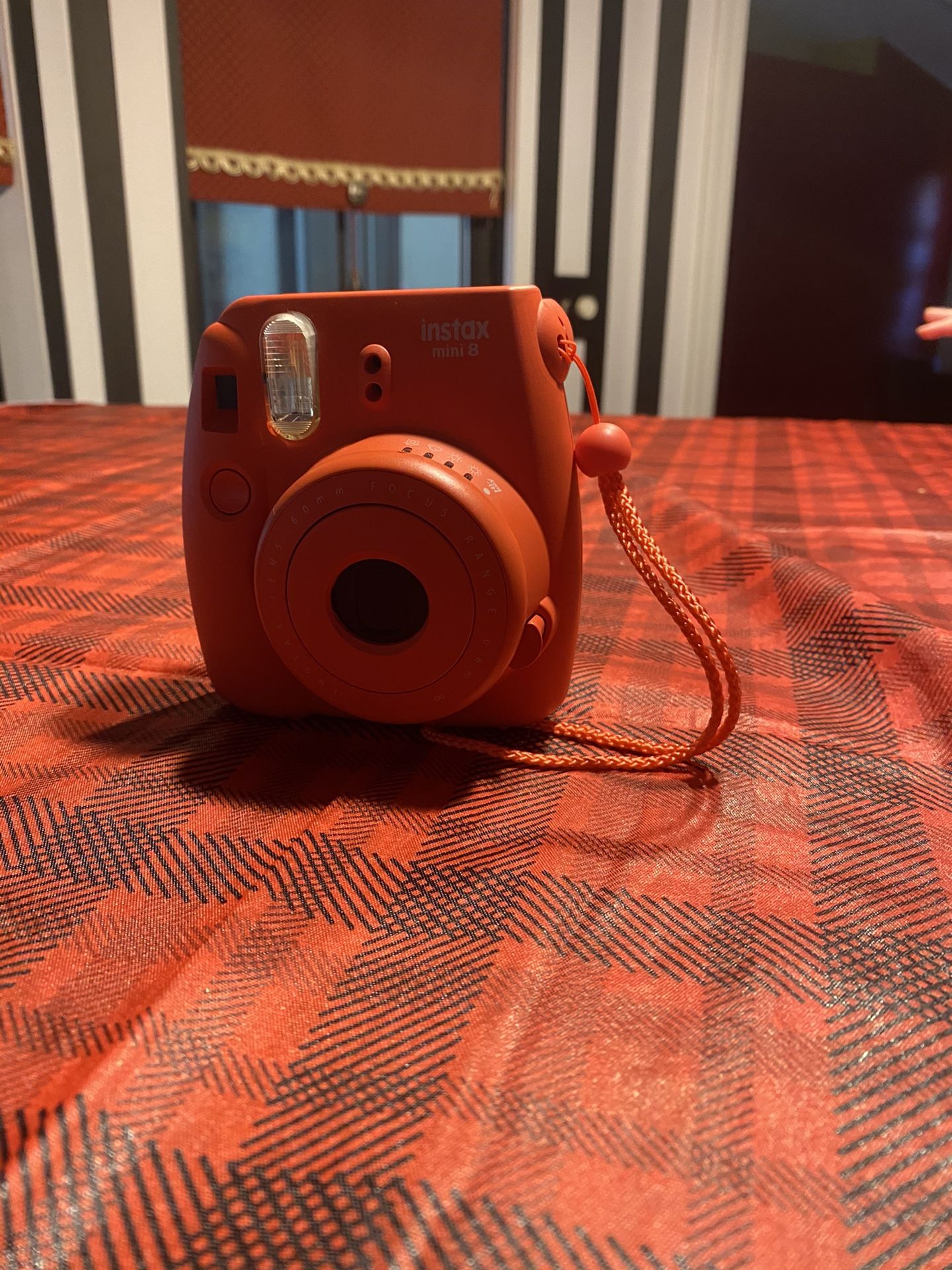 Fiji Instax Mini 8 Polaroid Camera