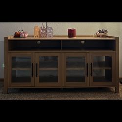 BETTER HOME AND GARDEN FARMHOUSE TV STAND