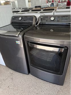 Lg top load washer and gas dryer set