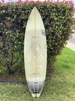 SURFBOARD 6FT 8’ QUAD FIN