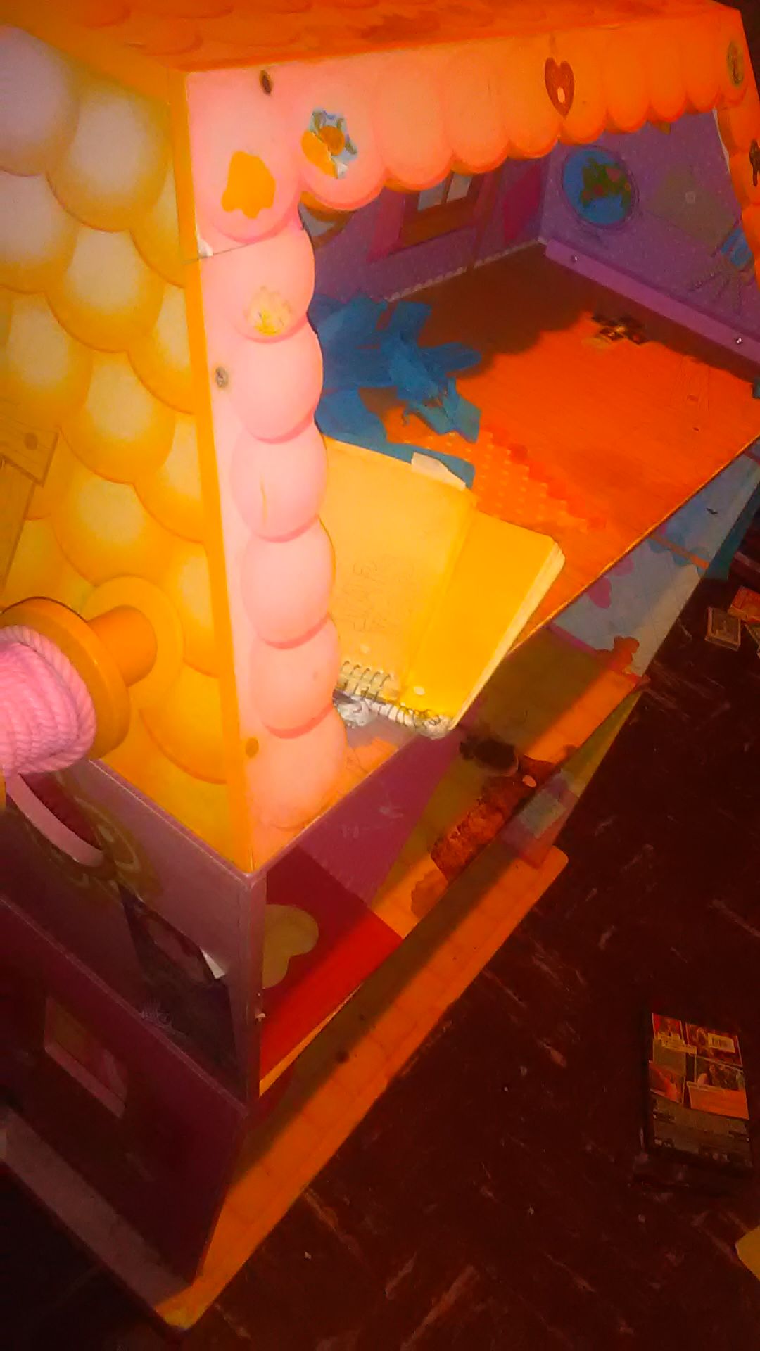 Lalaloopsy doll house shelf