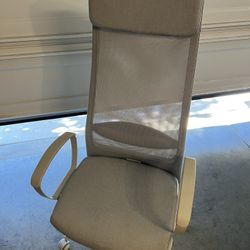 Ikea MARKUS Office chair, Vissle light gray, Medium