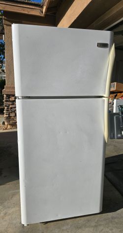 Frigidaire refrigerator