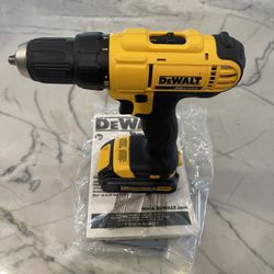 Price Lowered - DeWalt 20v Max Cordless Drill - Near new condition