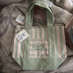 TRADER JOES TOTE 2026