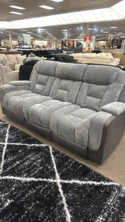 Furniture & Mattress Discounters