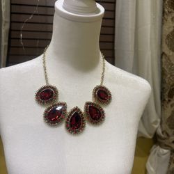 Stylish Necklace 
