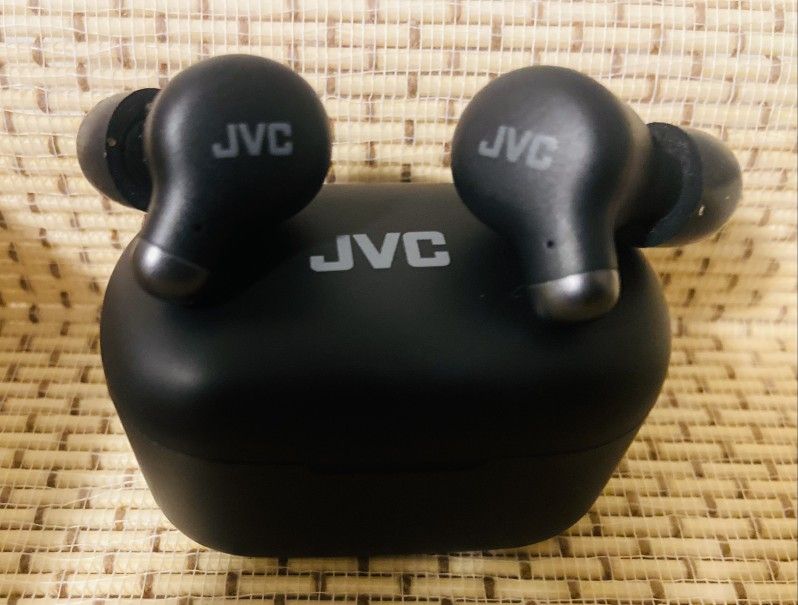 JVC Headphones 