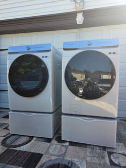 Nice Washer And Dryer Set