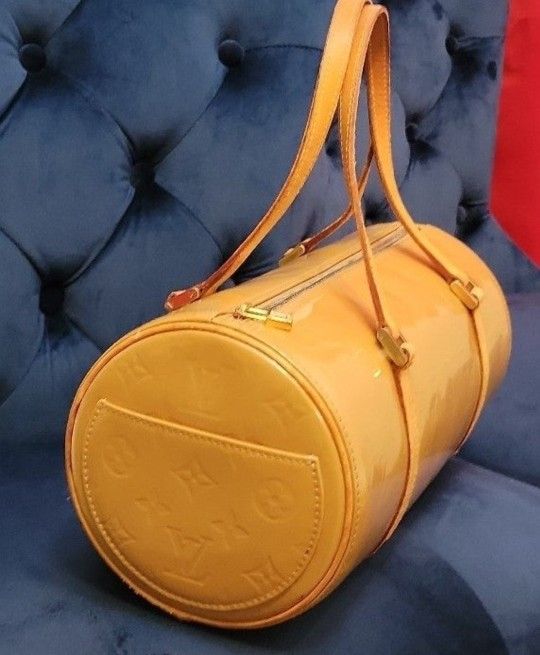 100% AUTHENTIC LOUIS VUITTON BEDFORD SHOULDER BAG