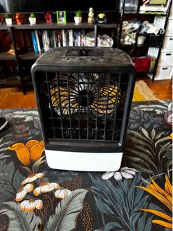 USB mini air conditioner