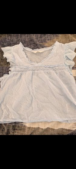 H&M light blue top