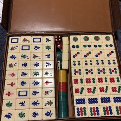 Brand New Mahjong Set - Cream/Ivory Color Backing