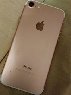 Iphone 7 Rose Gold....No Activation Lock No Sim Needed $500 obo