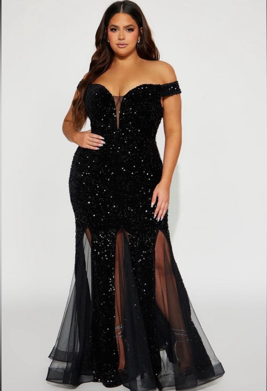 NWT Sequin gown
