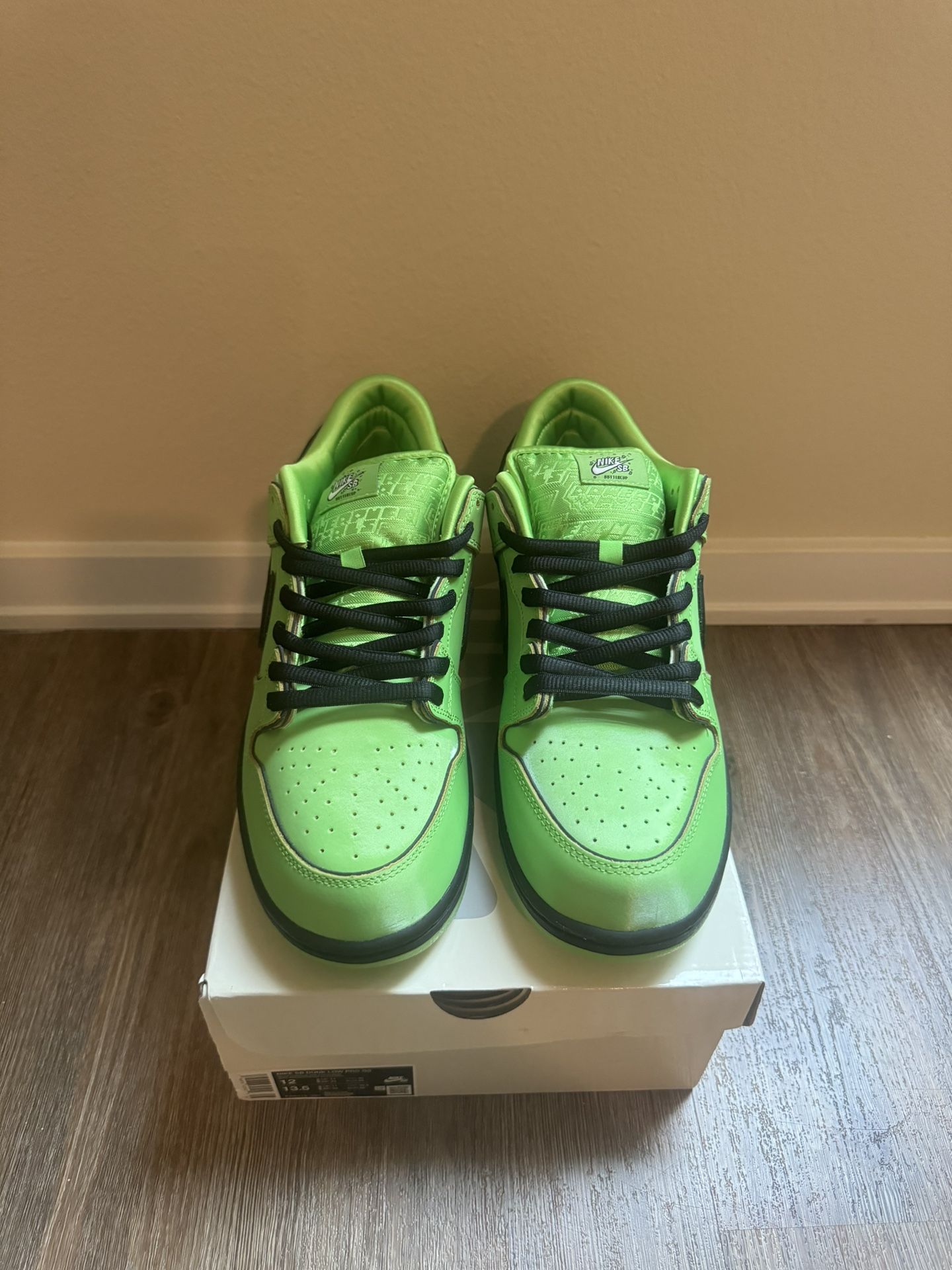 Nike SB Dunk Low “The Power Puff Girls Buttercup” Size 12