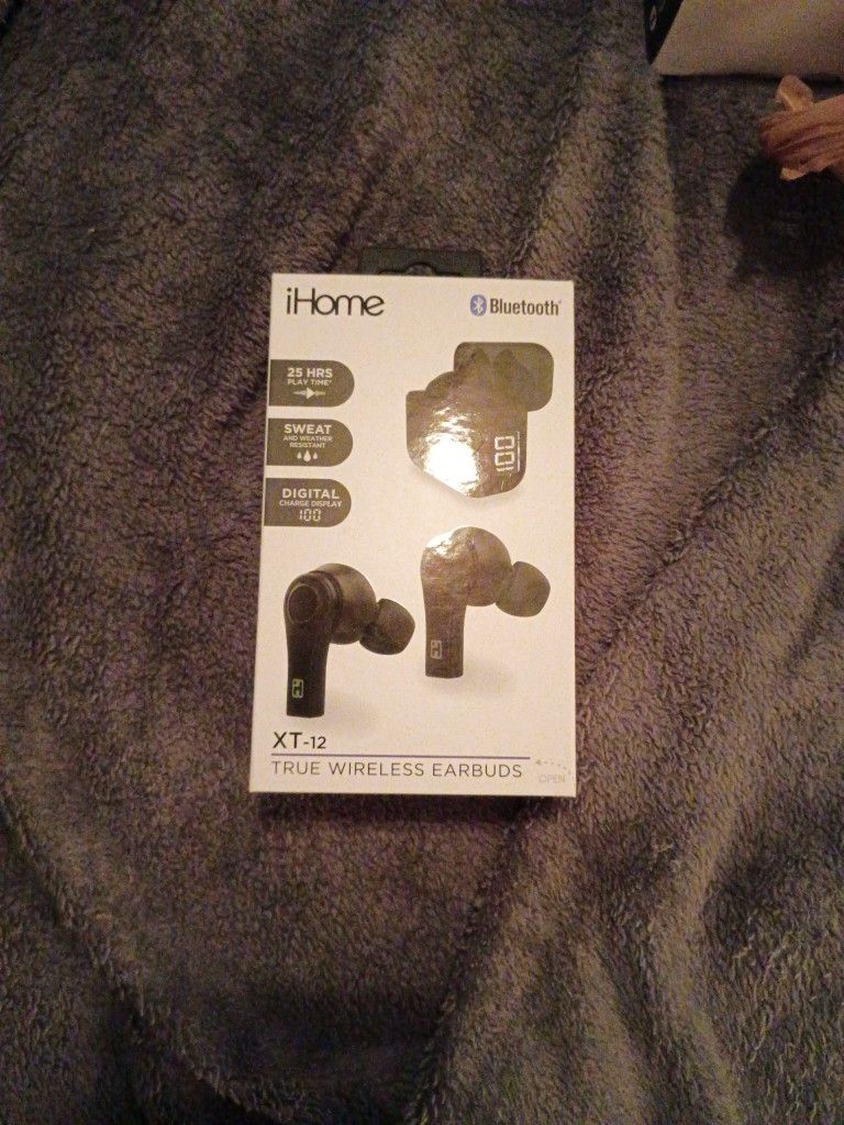 i HOME XT-12 True Wireless Earbuds