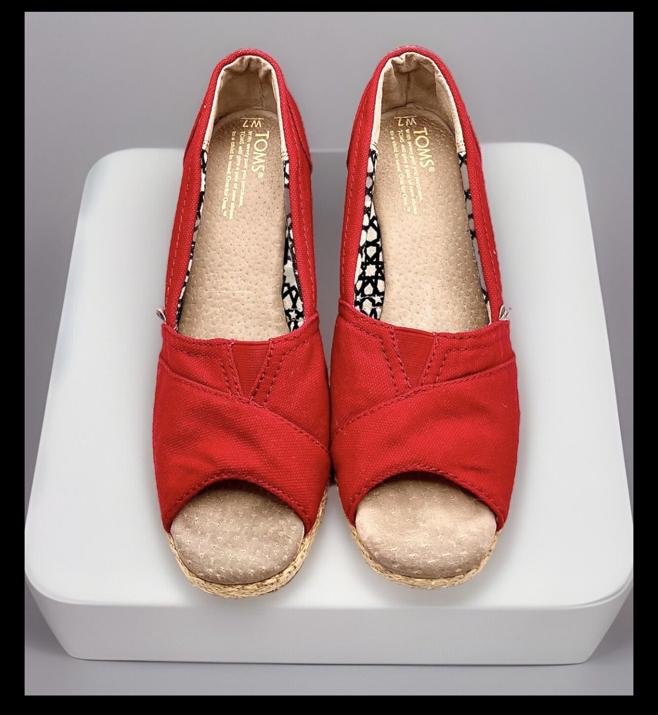 TOMS Women’s Classic  Red Wedge Sandals Size 7