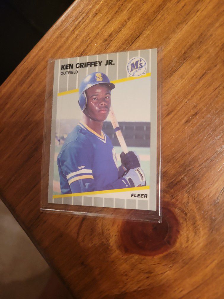 Ken Griffey Jr 1989 Rookie Fleer Baseball Card 