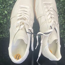 Zara Sneakers