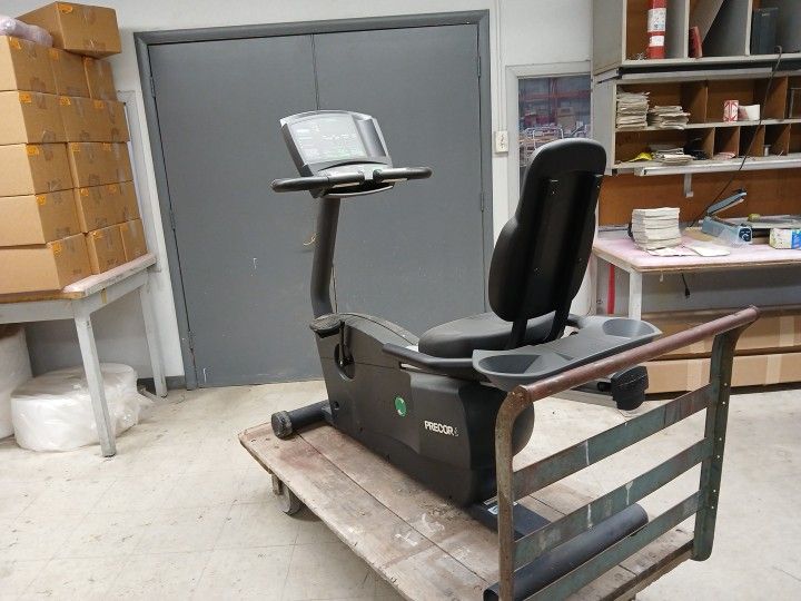 Precor C846 Exercise Bike, Recumbent