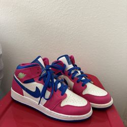 Nike Air Jordan 1 Mid ‘Vivid Pink’ – White/Game Royal/Light Lucid Green Size 6Y