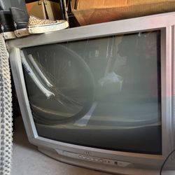 Vintage 2000s CRT Jvc D Series Tv