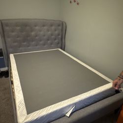 Full Size Bed 