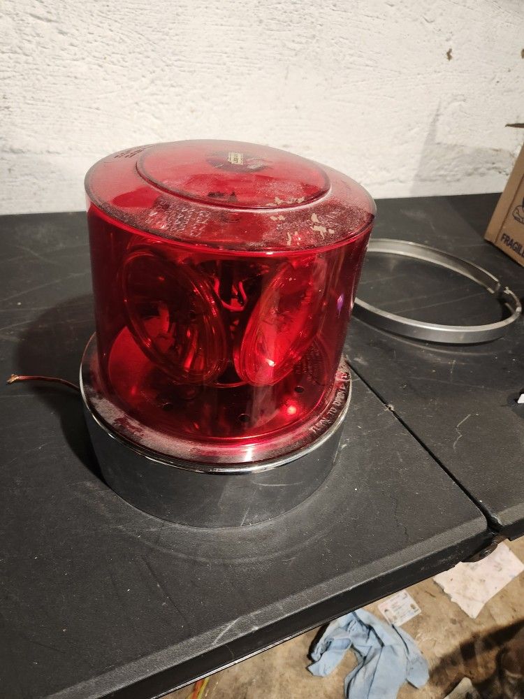 4 Lights Red Light Dome