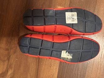 Size 9 Men SWIMS