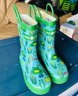 Kid rain boots