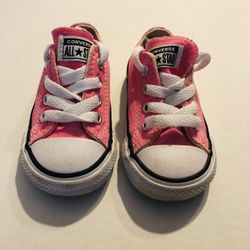 Pink Toddler Converse Size 4 Toddler