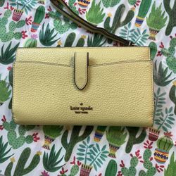 Kate Spade Wristlet Wallet