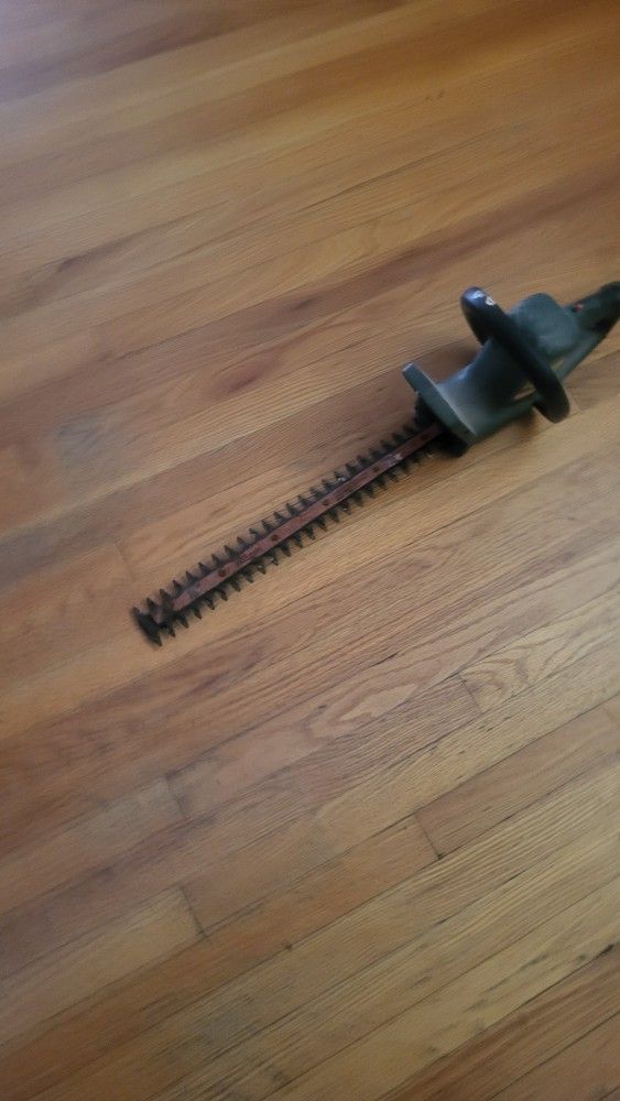 Hedge Trimmer