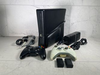 Microsoft Xbox 360 S Model 1439(A1G012321)