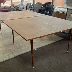 FoldingPing Pong Table
