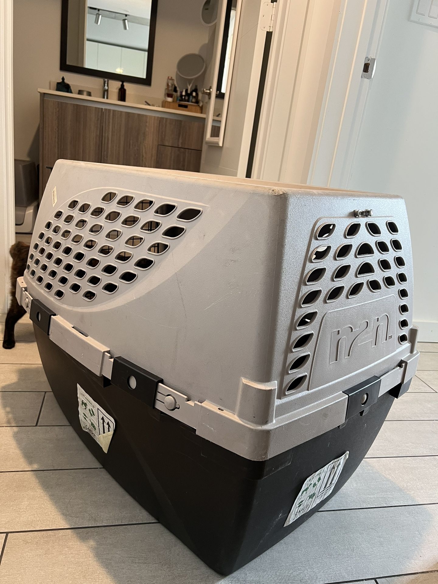 Pet Carrier Medium Size Used Normal Wear