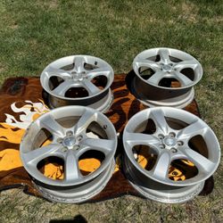 2007 Subaru Legacy Rims17”