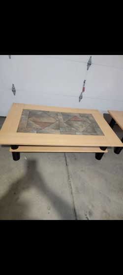 Coffee table in excellent condition 58x38