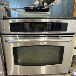 Whirl Pool Disherwasher And GE Oven For Sale 