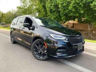 2025 Chrysler Pacifica